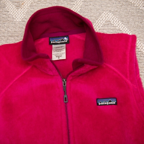 Patagonia R2 Vest Womens Medium Pink Pile Fleece Full Zip Sleeveless Jacket - Picture 2 of 5